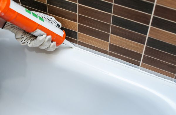 Bathtub Sealing in Frederick